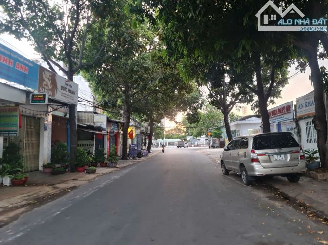 Chủ gửi bán đất mặt tiền Phạm Văn Nghị phường Thắng Nhất Vũng Tàu 100m2 giá 4.6 tỷ