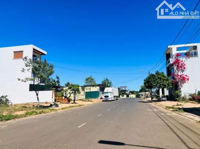 💥 Lô đôi mặt tiền kinh doanh chợ đầu mối Tân Hoà