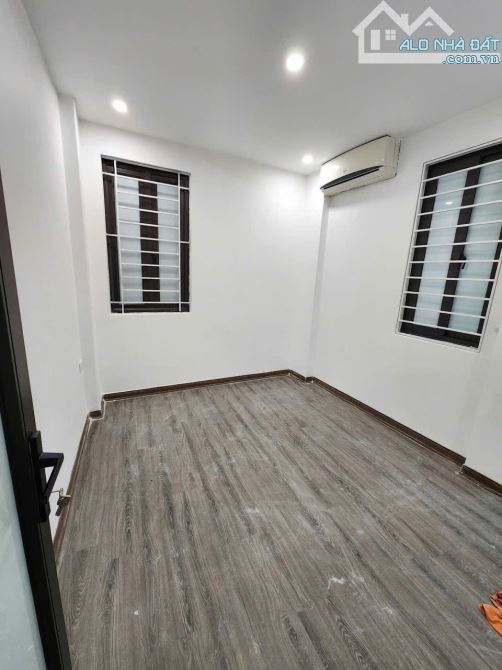 Chỉ 4.55 Tỷ - 5 Tầng - 3 ngủ - 10m ô tô: NR Bạch Mai, Hai Bà Trưng