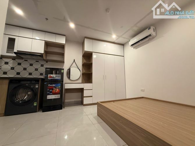 Bán tòa CHDV dòng tiền phố Mễ Trì, TT Mỹ Đình, 60m, 7T, 16P ko. DT80tr/th