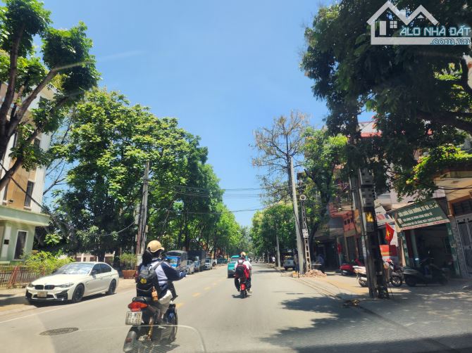 Bán nhà cấp 4 Thiên Đức Vệ an dt 88m mt 6m hướng Đn giá 10.8 tỷ
