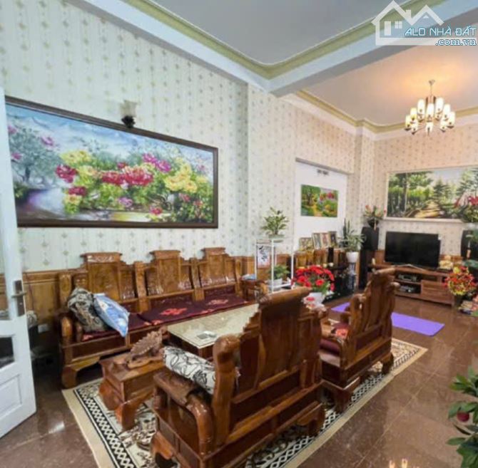 CẦN BÁN GẤP CĂN NHÀ SỔ RIÊNG XÂY DỰNG PHƯỜNG 10
