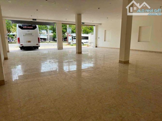 BÁN NHÀ 2 TẦNG MẶT TIỀN ĐƯỜNG 60M TRẦN ĐẠI NGHĨA DT 375M–PHÚ MỸ AN-DÒNG TIỀN 55TR/T