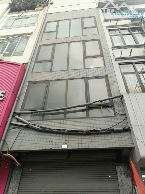 Bán nhà phân lô, ô tô tránh ô chờ thang máy Trung Kính, Cầu Giấy 66m2, 5 tầng, 19 tỷ