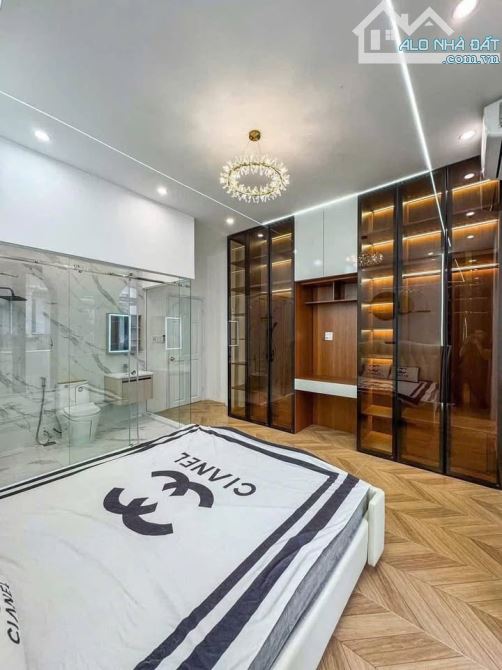 🔥GIÁ SIÊU TỐT – MẶT TIỀN ĐÀO DUY TỪ – 66M² – 1 TRỆT 1 LỬNG 3 LẦU