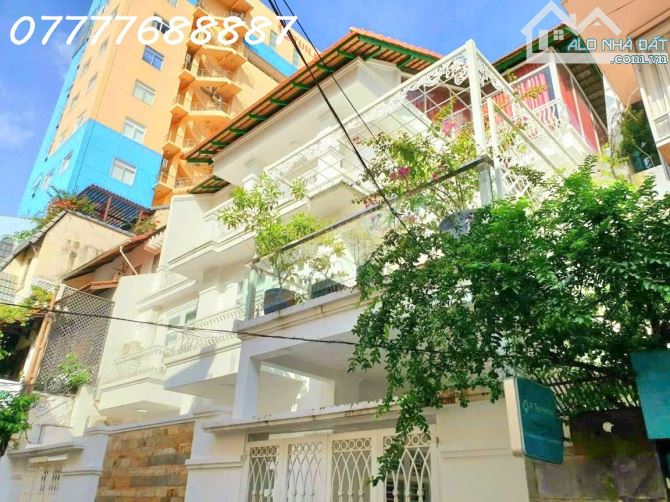 Bán Biệt thự ngang 12,5m ngay Nguyễn Văn Thủ, Quận 1 Nhà đẹp giá tốt