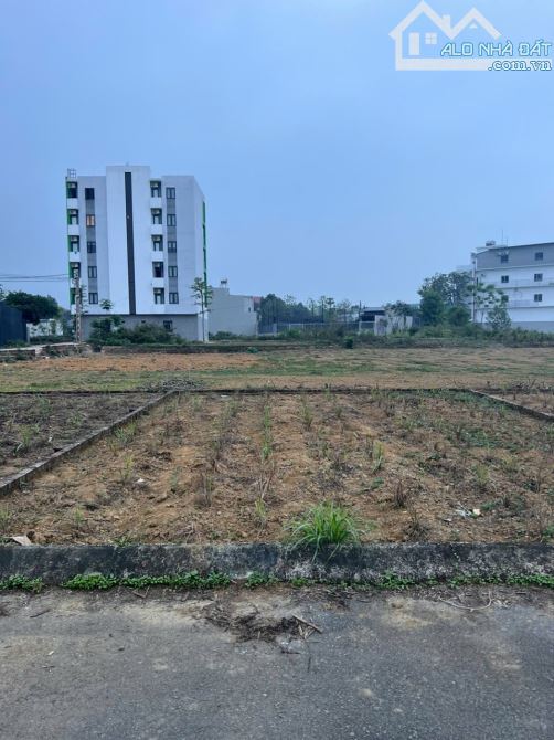 🔥 Bán lô đất 62 m Cánh Chủ - Bình Yên- Thạch Thạch vị trí siêu đẹp