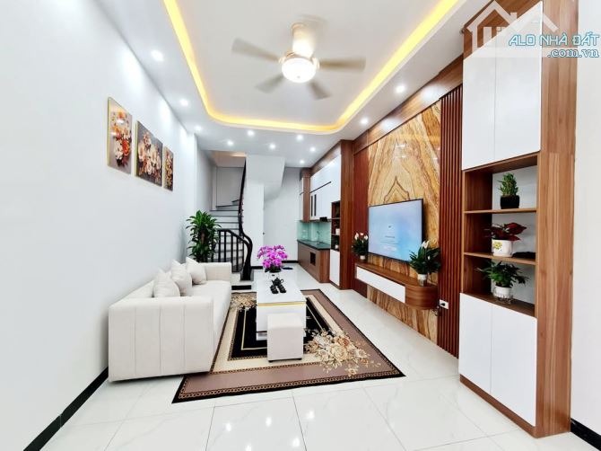 Nguyễn Trực, phú lãm, hà đông Dt 36m, 5 tầng,  TC  4.98 tỷ