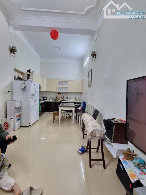 PHÂN LÔ VĨNH PHÚC- BA ĐÌNH-Ô TÔ - LÔ GÓC - 45M2- MT 5.3M GIÁ 15,5 TỶ