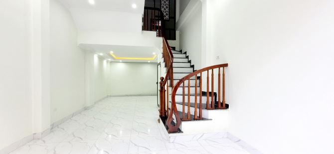 Bán nhà 5 tầng tại Ngũ Hiệp, Thanh Trì, ô tô đỗ gần, nhà mới, nhỉnh 5 tỷ.