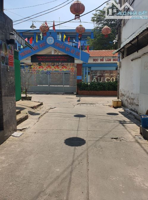 Bán nhà HXT đậu cửa, gần Đầm Sen, trường học, chợ 42m2 giá chỉ 6 tỷ