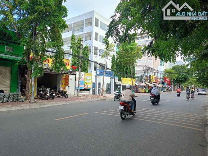 CHO THUÊ MẶT BẰNG KINH DOANH SIÊU ĐẸP – NGAY CỔNG TRƯỜNG DU LỊCH VŨNG TÀU