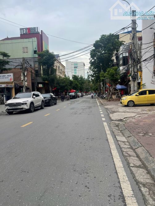 Bán nhà mặt đường minh khai hồng bàng