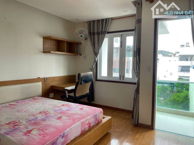 Nhân - căn góc đường nhựa Nguyễn An Khh TDC bán chỉ 5t