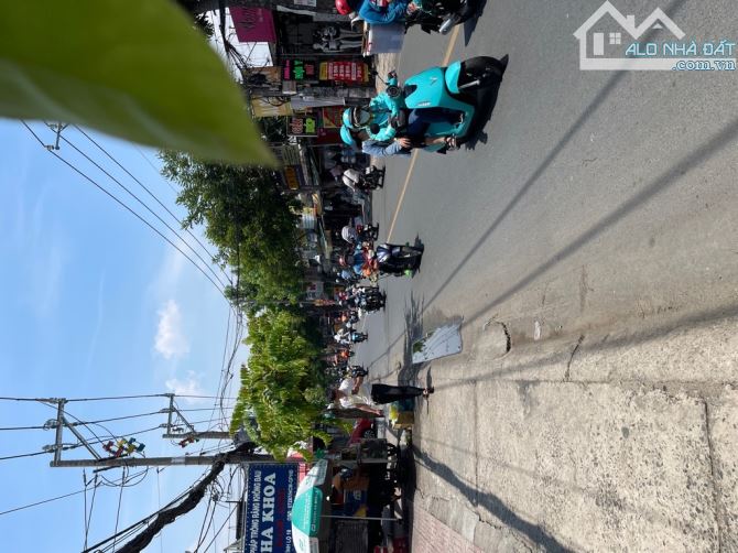 Nhà mt Đông Hưng Thuận, Q12, khu dân cư An Sương, 10x40m full thổ cư
