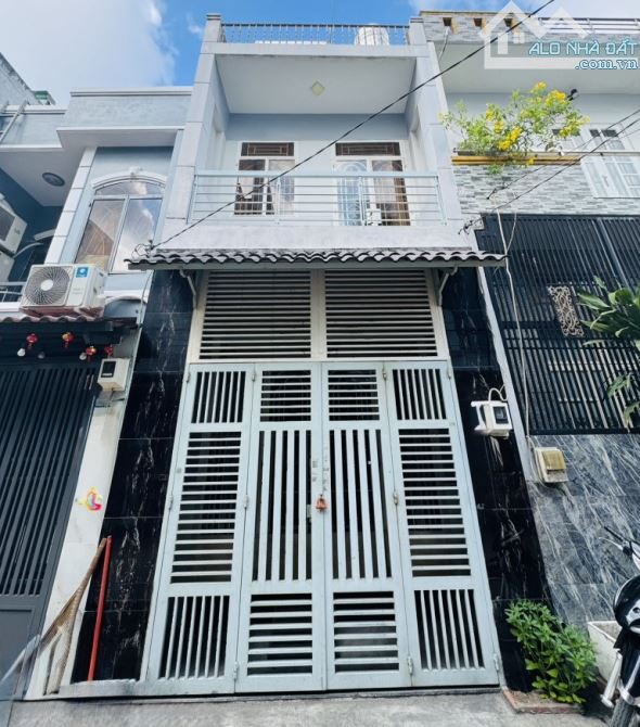 Bán nhà HXT 6m Chiến Lược, gần Tên Lửa, chợ Bình Trị Đông, 42m² - 2 tầng, chỉ hơn 4 tỷ