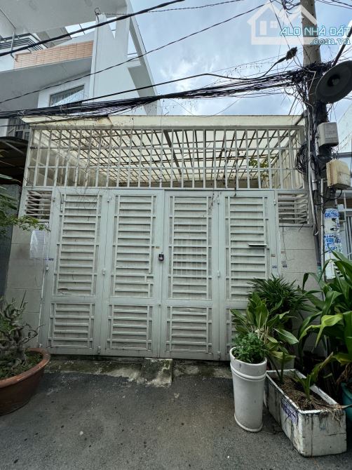 Bán nhà Đường số 20, P.5, Gò Vấp: 4,1(Nở hậu 5m) x 20, giá 7,2 tỷ