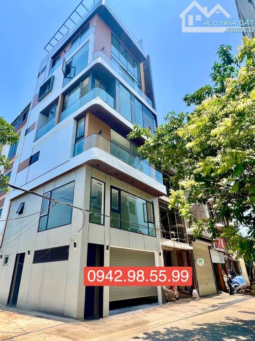 Bán nhà Thạch Bàn 7 tầng lô góc, gara oto, thang máy, kinh doanh giá hơn 19 tỷ
