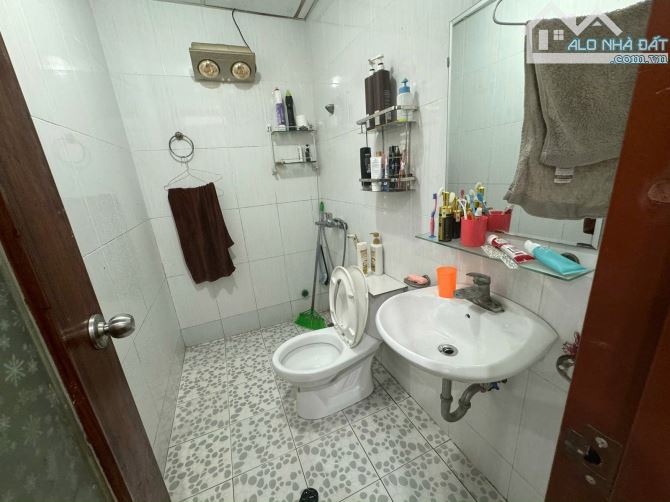 Chính chủ bán gấp chung cư CT12B Kim Văn Kim Lũ, Nguyễn Xiển, Hoàng Mai.70m2 – 2PN.3,4 tỷ