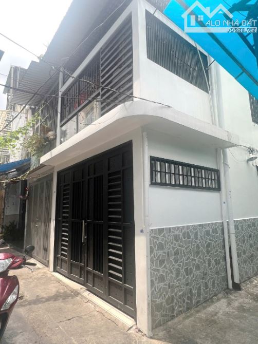 Bán nhà góc 2 tầng Cư xá Đô Thành P4Q3. 7.2 tỷ