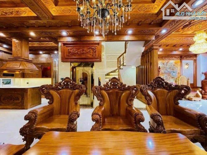 (HOT)Bán nhà 2 mặt tiền Trường Chinh quận Tân Bình. 6,5m x 45m(nở hậu),cấp 4, giá chỉ 3tỷ