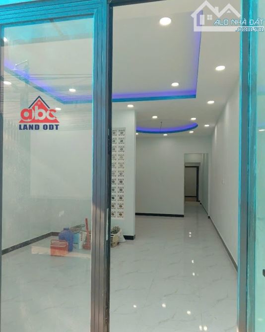 ✳️ Bán nhà cấp 4 mới tinh, P. Tân Mai. Gần TTTM. Vincom. 👉 Diện tích: 4,3 x 22m