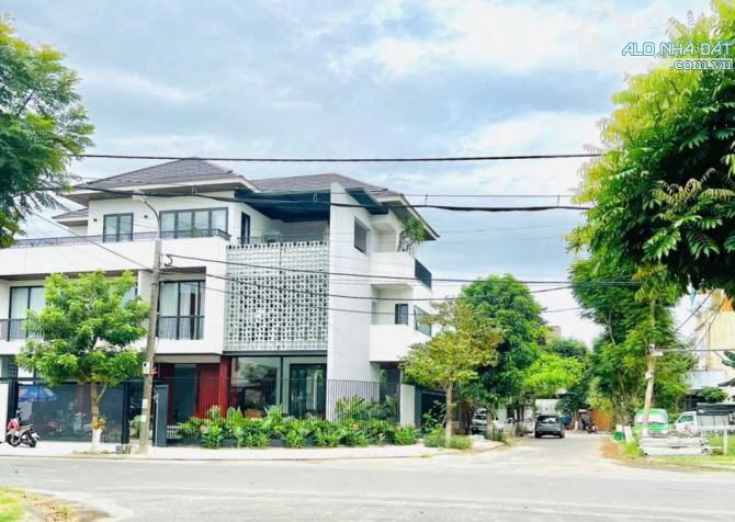 VIEW SÔNG! BÁN ĐẤT BIỆT THỰ 320M2 – 9,38 TỶ - MT PHONG BẮC 8 - Q. CẨM LỆ