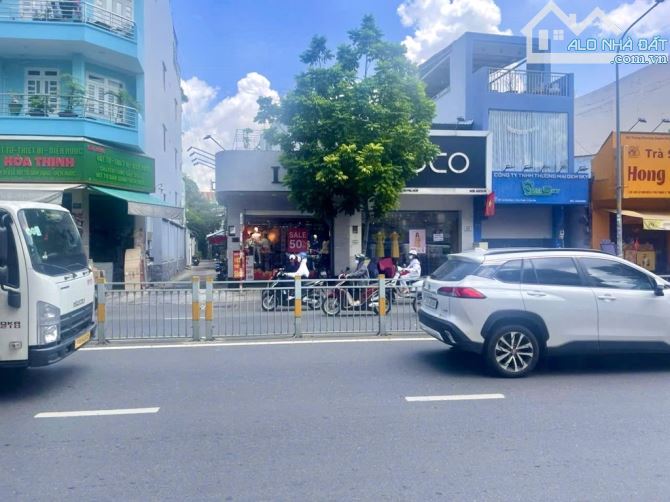 Mặt tiền LUỸ BÁN BÍCH- TÂN PHÚ- DT 5x17m- 17.x Tỷ kinh doanh đa ngành nghề
