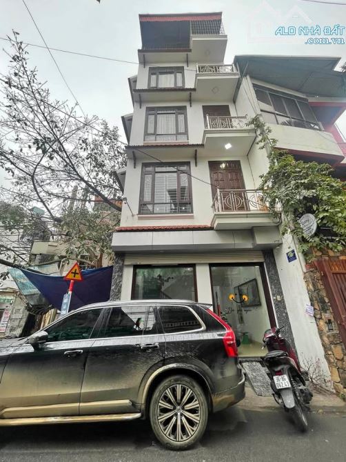 🏡 BÁN NHÀ 5 TẦNG MỚI - Ô TÔ VÀO NHÀ - CÁCH PHỐ CHỈ 10M - XUÂN ĐỈNH - 50M2 - GIÁ 12,5 TỶ