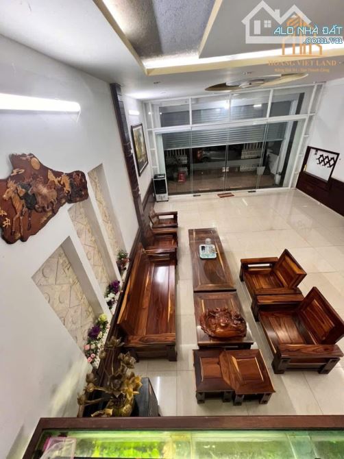 CẦN BÁN CĂN NHÀ MẶT TIỀN KINH DOANH VIP 1 TRỆT 2 LẦU ĐƯỜNG NGÔ GIA TỰ - 6x18m - TÂY NAM
