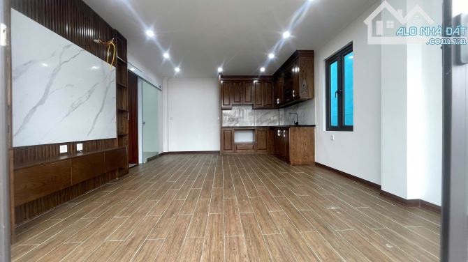 SIÊU PHẨM TÔ VĨNH DIỆN - LÔ GÓC 3 THOÁNG – 7 TẦNG THANG MÁY – Ở VÀ KINH DOANH – Ô TÔ TRÁNH
