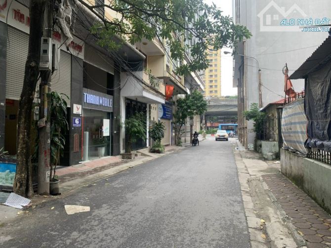 【SIÊU PHẨM HOÀNG HOA THÁM - NGÕ THÔNG 10m RA PHỐ, 5 TẦNG ĐẸP - NHỈNH 7 TỶ】