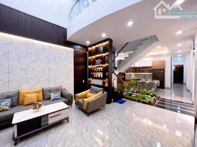 ❤NHÀ 1 MÊ MẶT TIỀN ĐƯỜNG B3 - THÔN 6 CƯÊBUR - CÁCH PHẠM NGŨ LÃO NỐI DÀI 200M❌GIÁ 2.650 tỷ