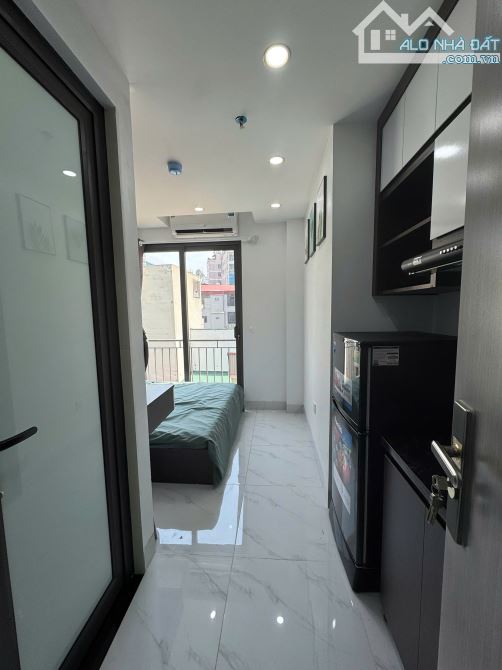 Cho Thuê CCMN Ngõ 82 Kim Mã  Ba Đình 30m2 Studio Ban Công Cửa Sổ Thang Máy Gần Chợ