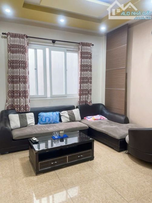 MẶT TIỀN KINH DOANH - NGAY VĂN CAO - PHƯỜNG PHÚ THẠNH - TÂN PHÚ - 68M2 - 4 TẦNG