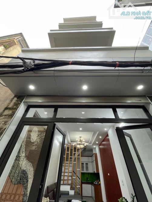 Bán gấp nhà  đẹp ngõ thông gần phố -  35mx4T  Bùi Xương trạch-TX- ở cho thuê 6.65 tỷ
