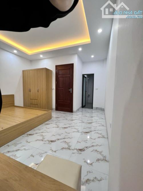 Bán nhà đẹp Xuân Phương 31m 5 tầng mặt tiền 4.2 giá 6.1 tỷ