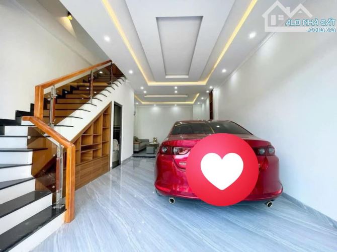 Nhà 3 tầng Vạn Xuân , ngay chợ Mai Hắc Đế