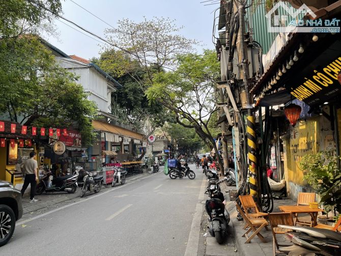 GIA ĐÌNH TÔI CẦN BÁN NHÀ MẶT PHỐ TÔN THẤT THIỆP , Q. BA ĐÌNH - 10
