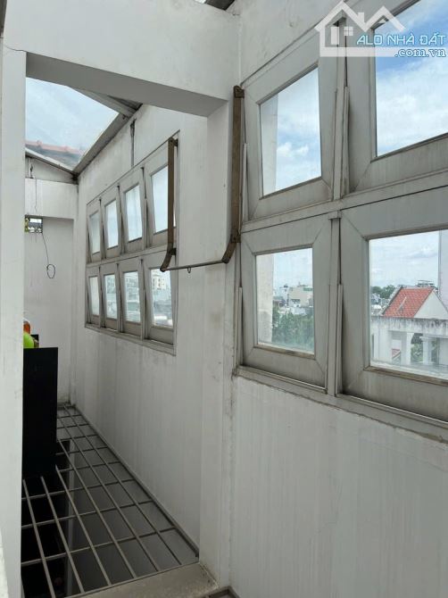 Nhà mặt tiền Nguyễn Phúc Chu, P15, Tân Bình. 117m2 x 4 tầng - 6.1x19.2 - Giá 21.47 tỷ TL - 10