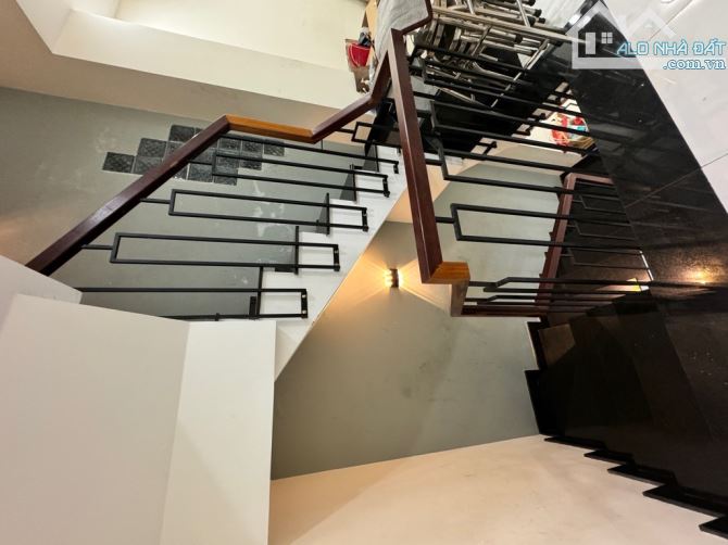 Bán nhà Tống Văn Hên, P15, quận Tân Bình.DT 49m2 x 5 tầng - 3.23 x 15.17 - Giá 6.47 tỷ TL - 10