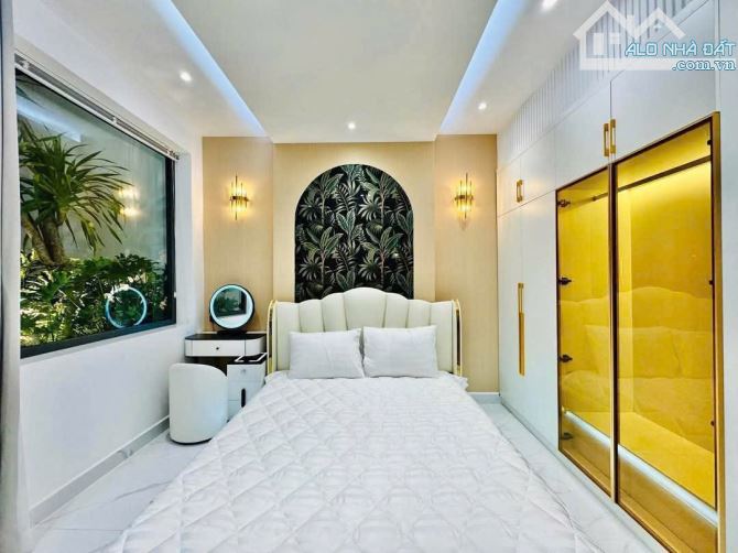 NHÀ GÒ VẤP CÓ THANG MÁY 4X16M 10,5 TỶ 5 TẦNG CÓ GARA Ô TÔ ĐƯỜNG THỐNG NHẤT P16 - 10