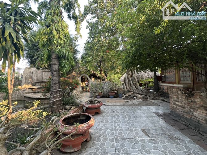 BÁN NHÀ HÀNG THỦ ĐỨC 14.000M2, ĐẸP NHƯ KHU DU LỊCH, DÒNG TIỀN 10 TỶ/TH. GIÁ 17 TRIỆU/M2 - 11