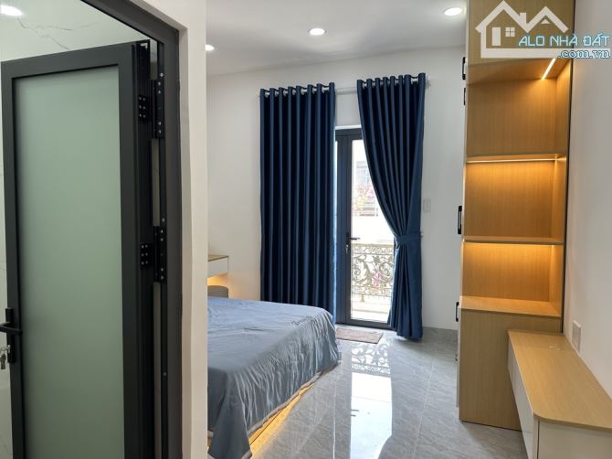 BÁN NHÀ 4 TẦNG - 4 P. NGỦ - HẺM XH - PHẠM VĂN BẠCH - F 15 - TÂN BÌNH - GIÁ 6,2 TỶ - 11