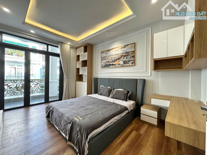 Biệt Thự Hoàng Quốc Việt, Quận 7 90,5m² - Nhà mới, nội thất cao cấp - 18,5 tỷ - 11