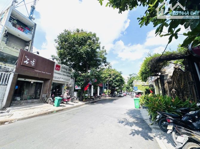 Siêu Hiếm Bán Nhà Mặt Tiền Xuân Thủy,Thảo Điền,Q2 DT:195m2-HĐT:120 triệu/tháng-Giá 64,5 Tỷ - 1