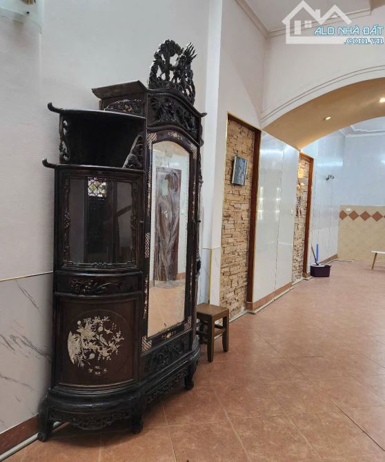 Bán nhà phân lô Hoàng Quốc Việt, Cổ Nhuế, Bắc Từ Liêm. 61m2. Giá: 22,9 Tỷ - 1