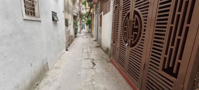 Cho thuê nhà riêng 4 tầng mới xây phố Hồng Mai, Chùa Quỳnh - 1