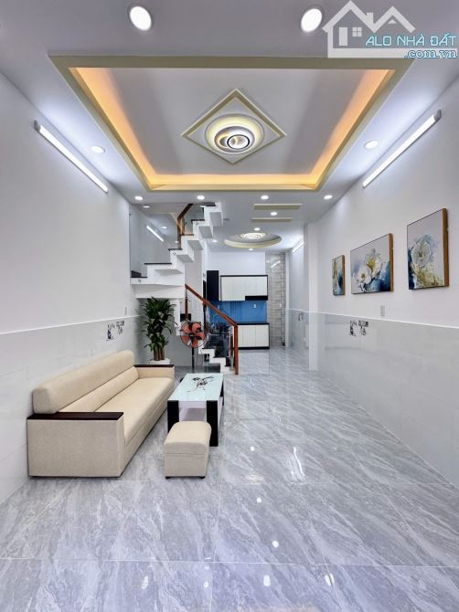 ✨ NHÀ MỚI XÂY 2 TẦNG, DIỆN TÍCH: 28M2 (Ngang 3.6M x Dài 8M) NỞ HẬU NHẸ, SỔ VUÔNG A4 - 4 TỶ - 1