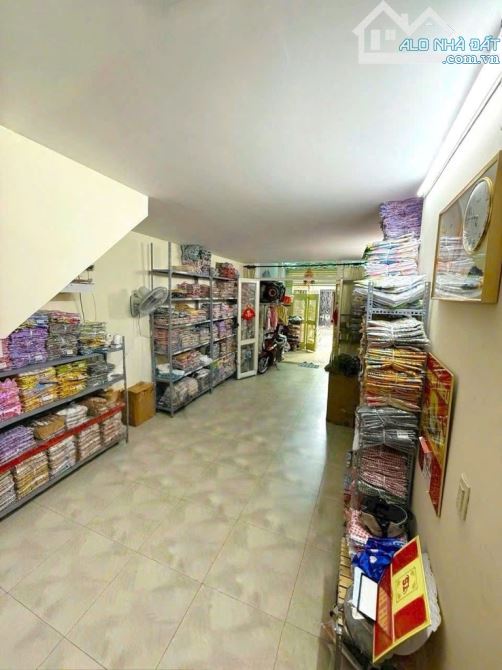 Bán nhà Mặt tiền đường số 33, P.Tân Kiểng, Q7, 70m2, 4 lầu, 7PN, 9,9 tỷ! - 1